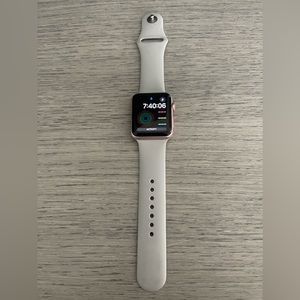 Apple Watch ⌚️🌹 gold Series 2